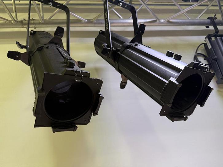 2x Chauvet EVE E-100Z LED Profiel spot theaterspot, Muziek en Instrumenten, Licht en Laser, Gebruikt, Licht, Ophalen of Verzenden