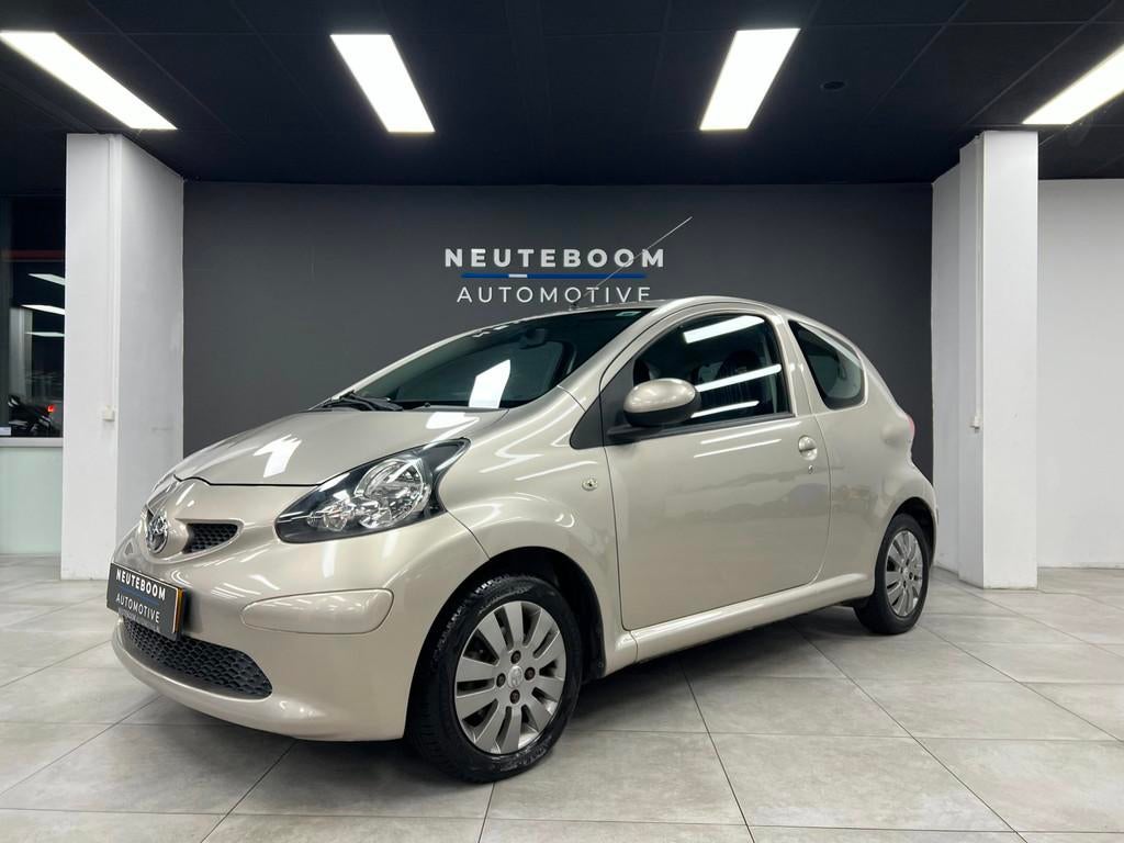 Toyota Aygo 1.0-12V | Airco | Elektrische ramen | Nieuwe APK, Auto's, Voorwielaandrijving, Stof, Gebruikt, Zwart