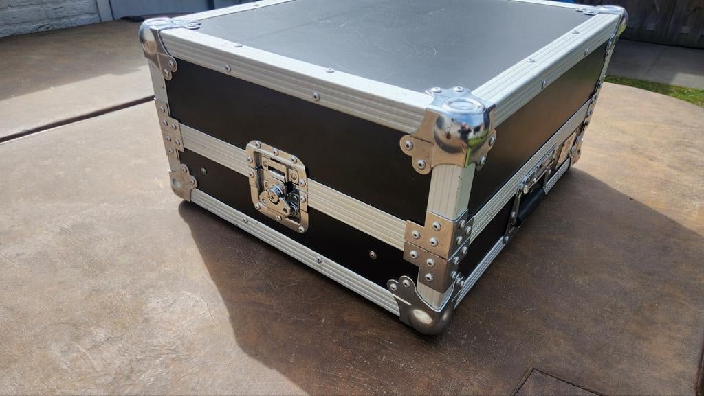 Flightcase 19 inch, Ophalen of Verzenden, Gebruikt, Overige instrumenten, Flightcase