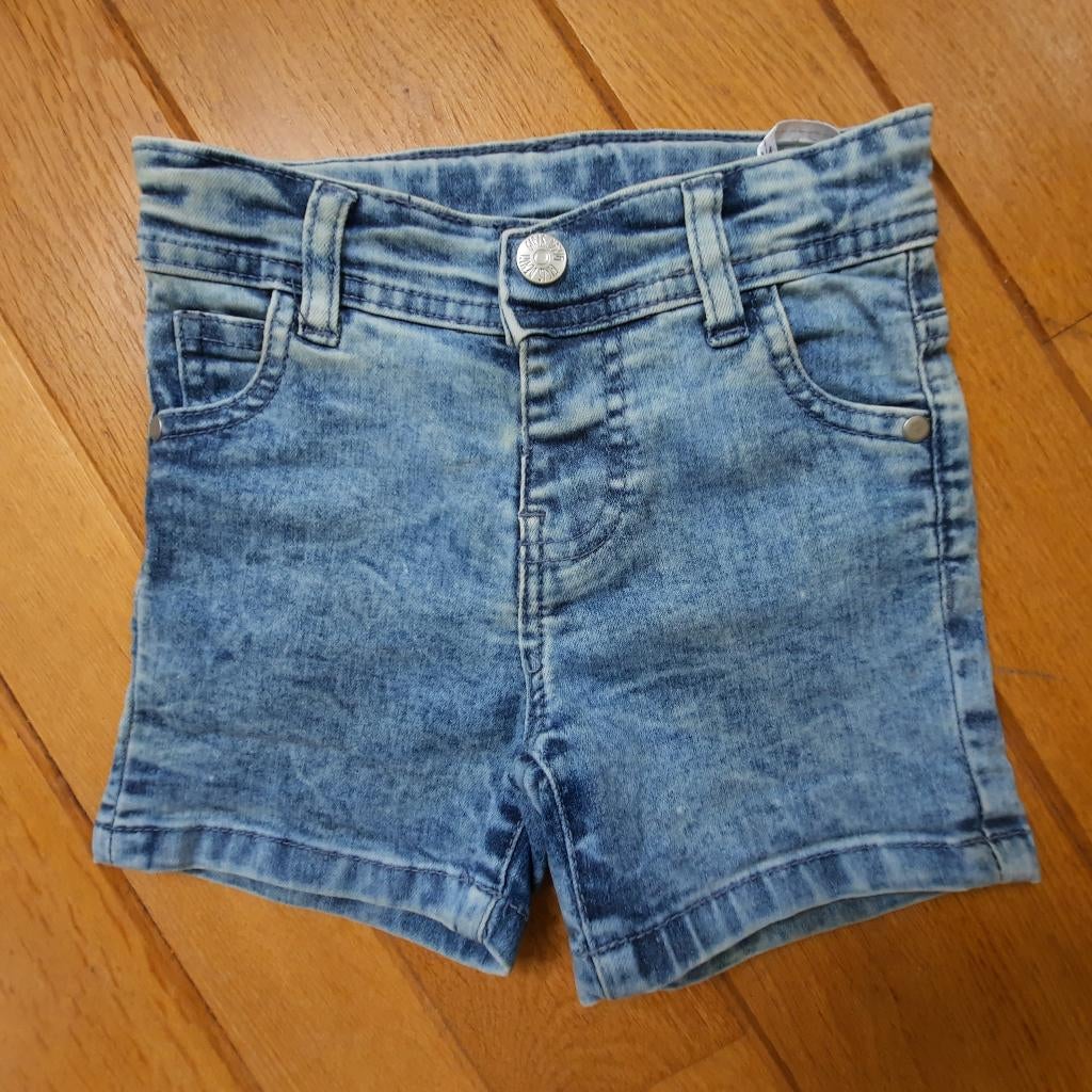 Bermuda korte spijkerbroek maat 116 - nieuw, Kinderen en Baby's, Kinderkleding | Maat 116, Ophalen of Verzenden, Nieuw, Jongen