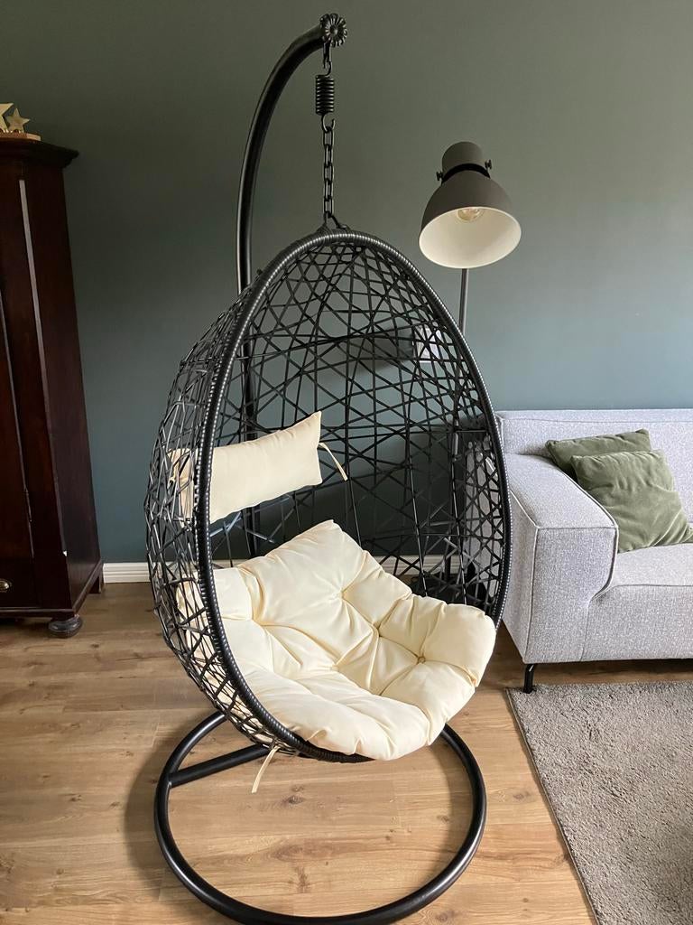 Zwarte Hangstoel Swing - In Zeer Goede Staat!, Huis en Inrichting, Stoelen, Ophalen, Zwart, Zo goed als nieuw, Metaal