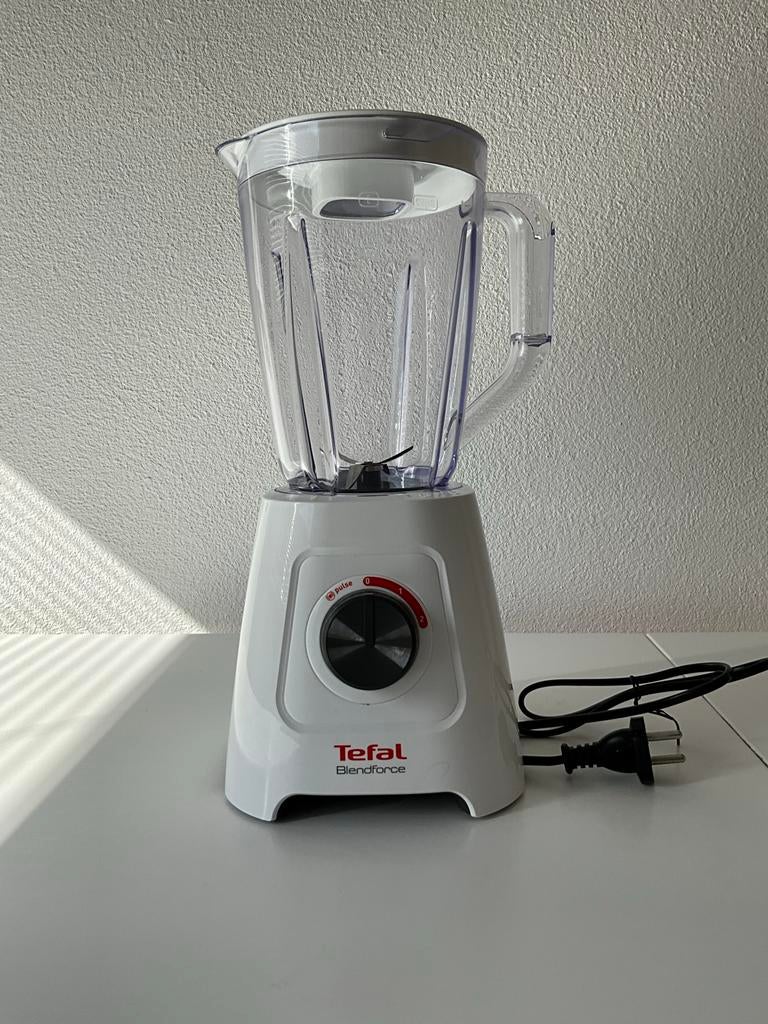 Tefal BL4201 Blendforce II blender, Krachtige blender 600 W vermogen, 3 snelheden, geschikt voor het maken van smoothies en als ice crusher