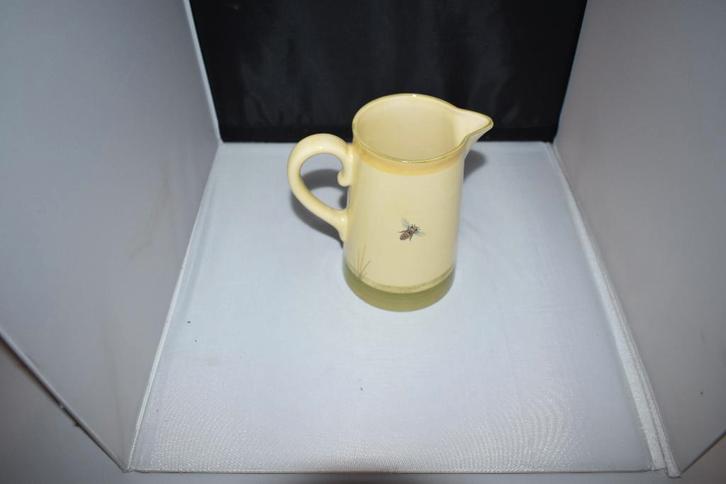 Kan Bijenland servies, Huis en Inrichting, Keuken | Servies, Nieuw, Overige typen, Overige stijlen, Overige materialen, Ophalen of Verzenden