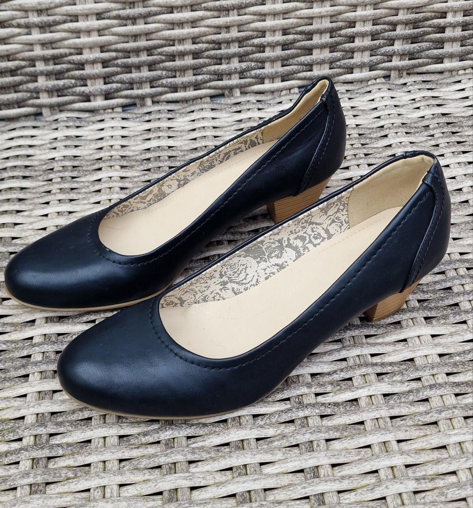 Pumps maat 44, Kleding | Dames, Schoenen, Verzenden, Zo goed als nieuw, Zwart