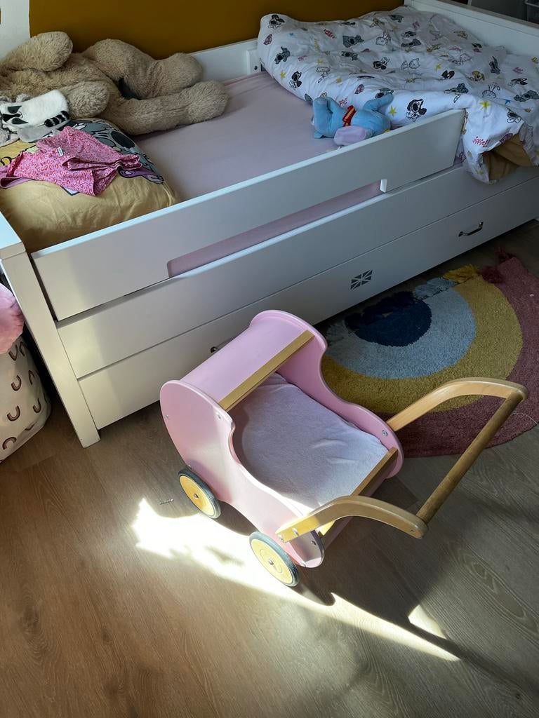 Houten poppenwagen roze, Ophalen, Gebruikt, Overige typen