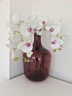 Wijnrode vaas met kunstbloemen orchideeën, Huis en Inrichting, Woonaccessoires | Vazen, Ophalen, Nieuw, Glas, Minder dan 50 cm