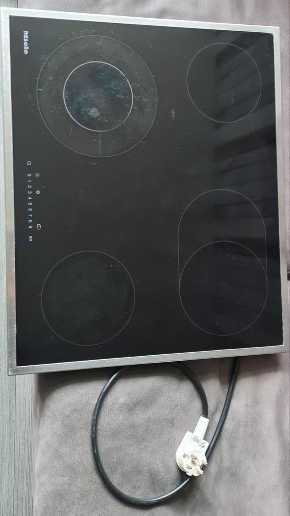 Miele keramische kookplaat, Witgoed en Apparatuur, Kookplaten, Inbouw, Keramisch, 4 kookzones, Ophalen of Verzenden