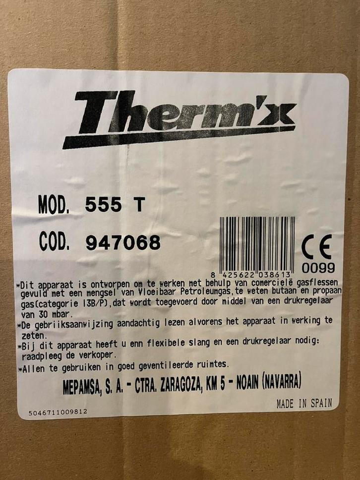 Zwarte gaskachel Therm'x 555 T, werkt op butaangas, Caravans en Kamperen, Kampeeraccessoires, Zo goed als nieuw, Ophalen