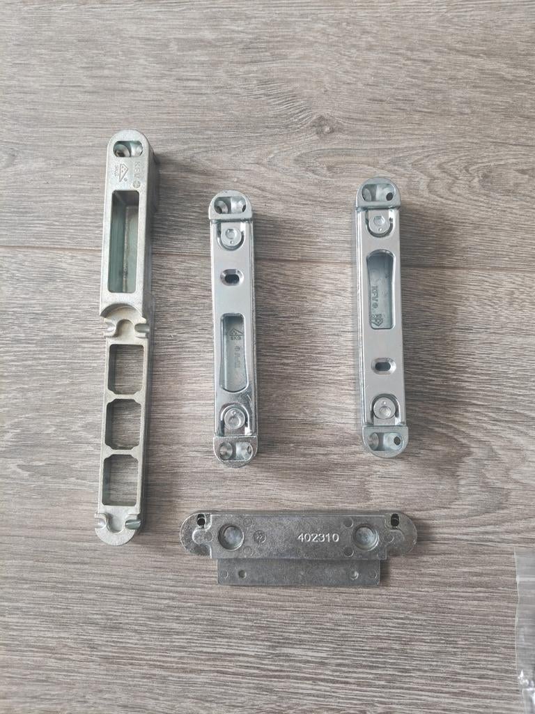 KFV SKG Meerpuntssluiting Onderdelen, Ophalen of Verzenden, Gebruikt, IJzer, Slot