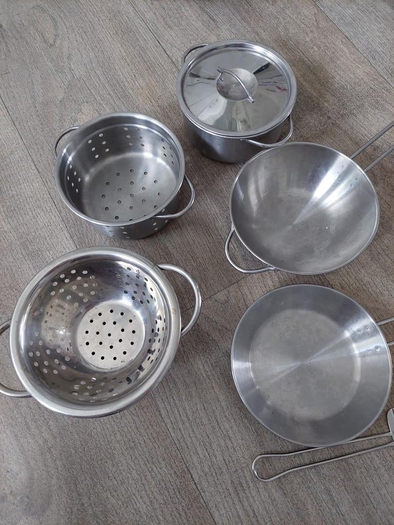 Speelgoed pannenset en keukengerei, Ophalen of Verzenden