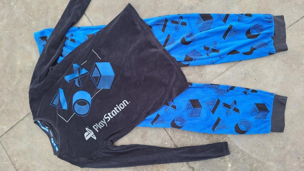 Pyjama playstation maat 152 lange broek, lange mouw, Ophalen of Verzenden, Gebruikt, Jongen, Nacht- of Onderkleding