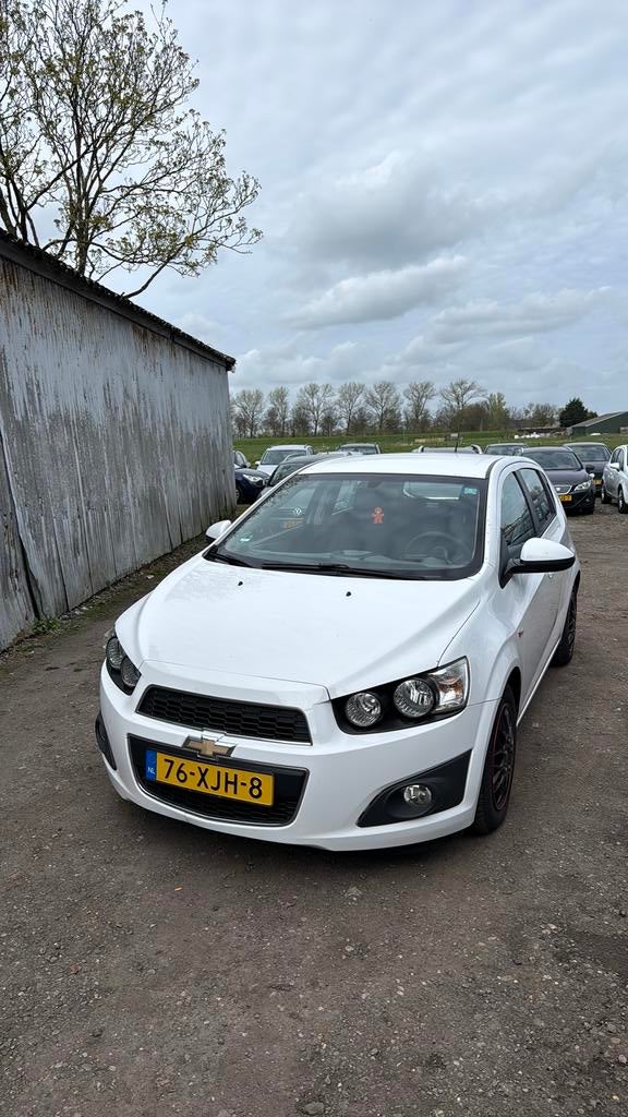 Chevrolet Aveo 1.3D 5-DEURS 2012 Wit, Auto's, Chevrolet, 28 km/l, Aveo, Wit, Origineel Nederlands