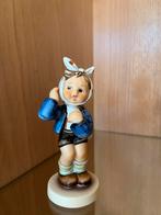 Hummel beeldje 217 Boy with toothache, Verzamelen, Ophalen of Verzenden, Zo goed als nieuw, Hummel