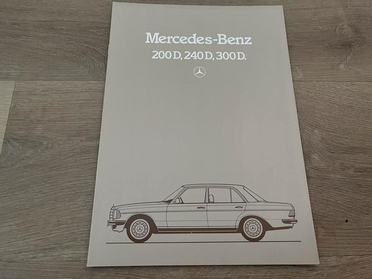 Folder Mercedes-Benz W123 1983 (200D, 240D, 300D), Boeken, Auto's | Folders en Tijdschriften, Zo goed als nieuw, Mercedes, Ophalen of Verzenden