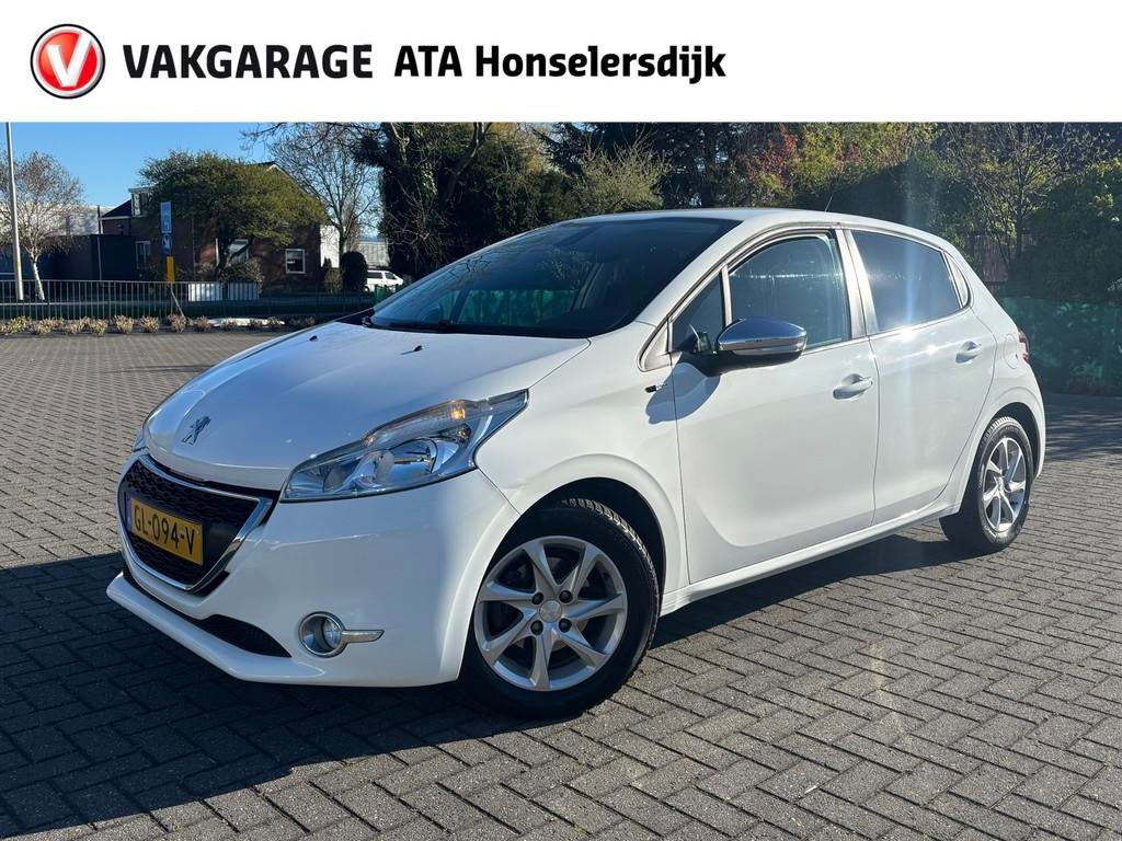 Peugeot 208 1.2 PureTech Style Pack | Cruise control | Clima, Voorwielaandrijving, Stof, Gebruikt, 1199 cc