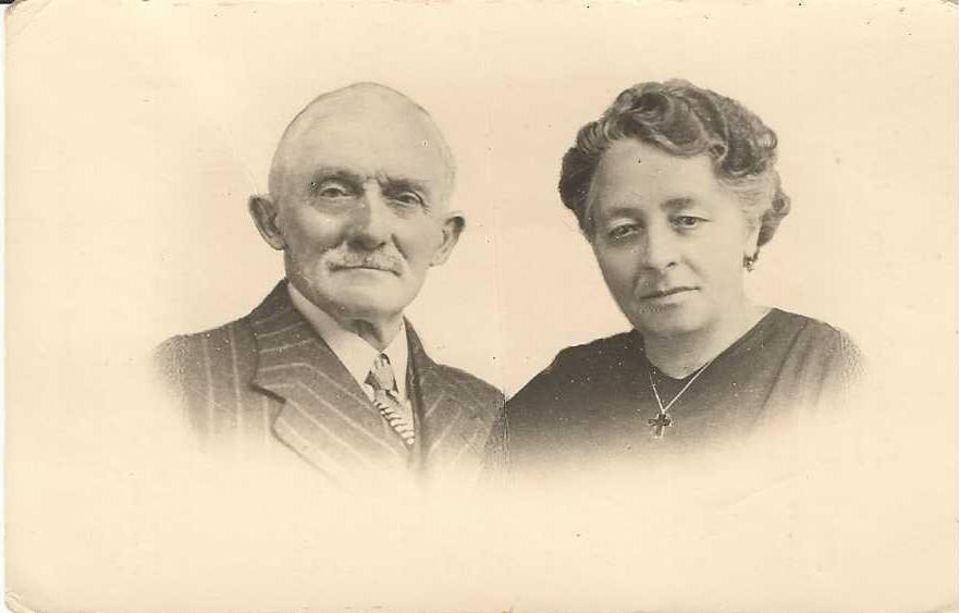 dhr en Mevr. Reintjes + 1958 Vinkeveen, Verzamelen, Bidprentjes en Rouwkaarten, Verzenden, Bidprentje