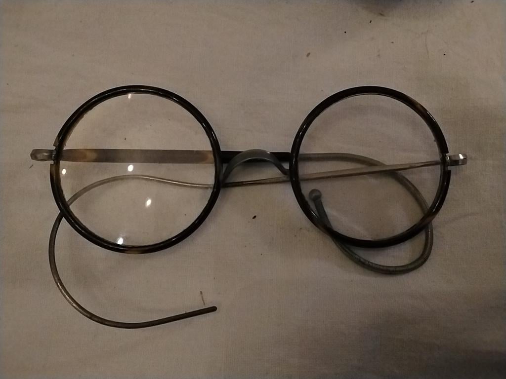 Oude ronde bril met etui, Antiek en Kunst, Ophalen of Verzenden