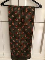 Sjaal met kabouters, Kleding | Dames, Ophalen of Verzenden, Zo goed als nieuw, Sjaal