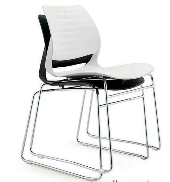 Nieuwe VST multifunctionele zaalstoel / conferentiestoel etc, Huis en Inrichting, Stoelen, Nieuw, Vijf, Zes of meer stoelen, Kunststof