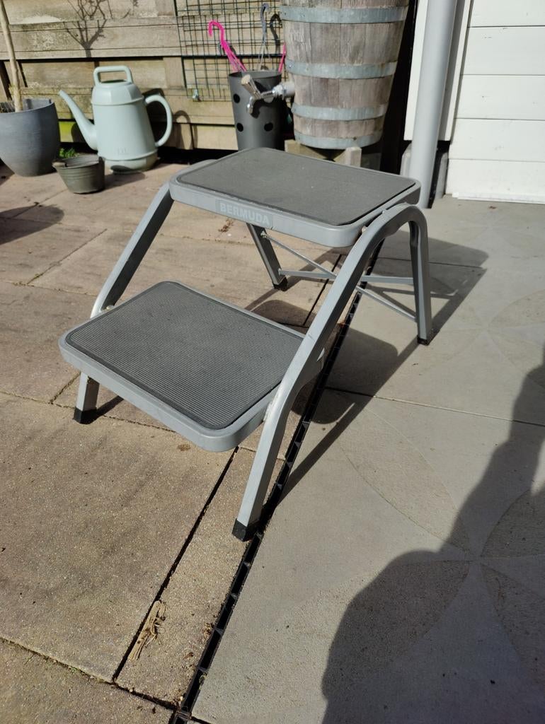 Metalen opstapje voor caravan - 2 treden, 38 cm hoog, Ophalen of Verzenden