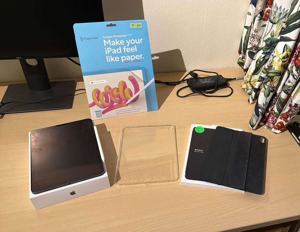 Apple iPad Air 5 M1, Computers en Software, Apple iPads, Apple iPad Air, 11 inch, Ophalen of Verzenden, Zo goed als nieuw