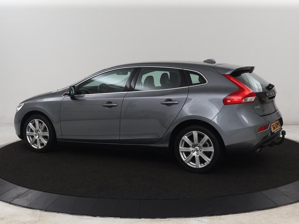 Volvo V40 1.5 T3 Inscription | Leder | Trekhaak | Navigatie, Auto's, Volvo, Euro 6, 4 cilinders, 700 kg, Leder