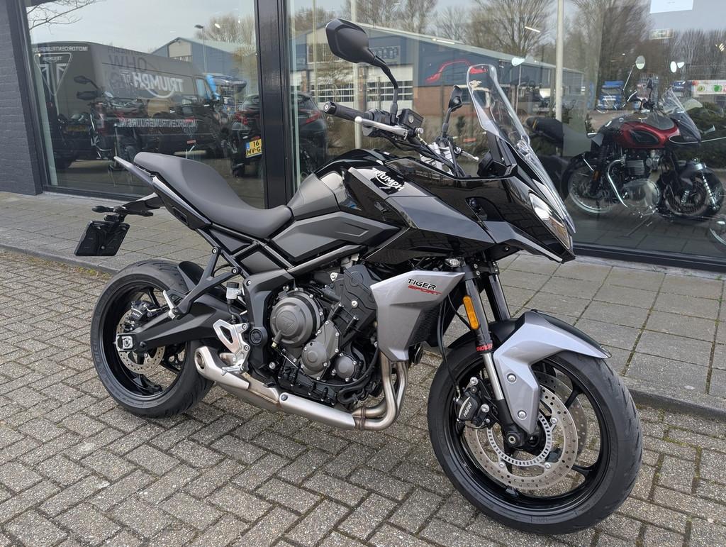 Triumph Tiger Sport 660 van de eerste eigenaar. (bj 2024), Triumph Motocycles, Triumph.Benelux@triumph.co.uk, Meer dan 35 kW, Toermotor