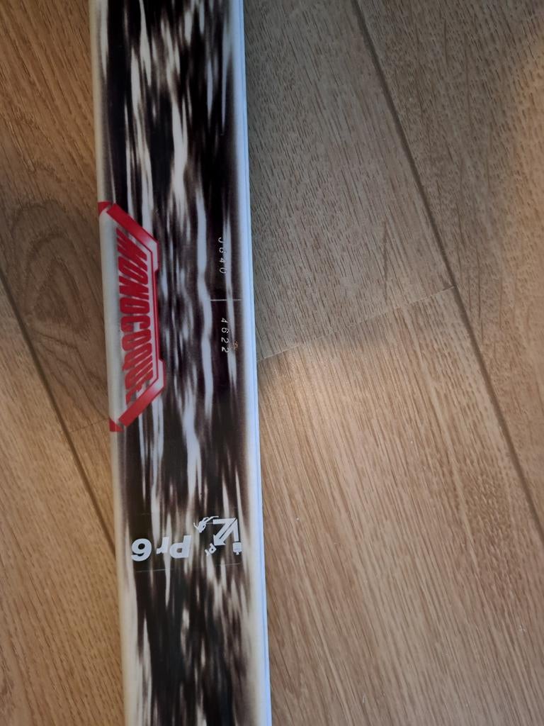 Salomon ski's ,nieuw zonder binding,, Ophalen, Nieuw, Elektrische gitaar