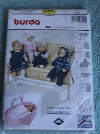 Burda poppenkleding, Ophalen of Verzenden, Zo goed als nieuw, Accessoires