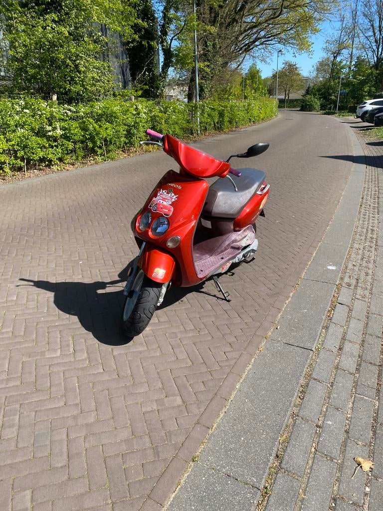 Yamaha neos 2 takt, Fietsen en Brommers, Ophalen, Tweetakt, Maximaal 45 km/u, Zo goed als nieuw