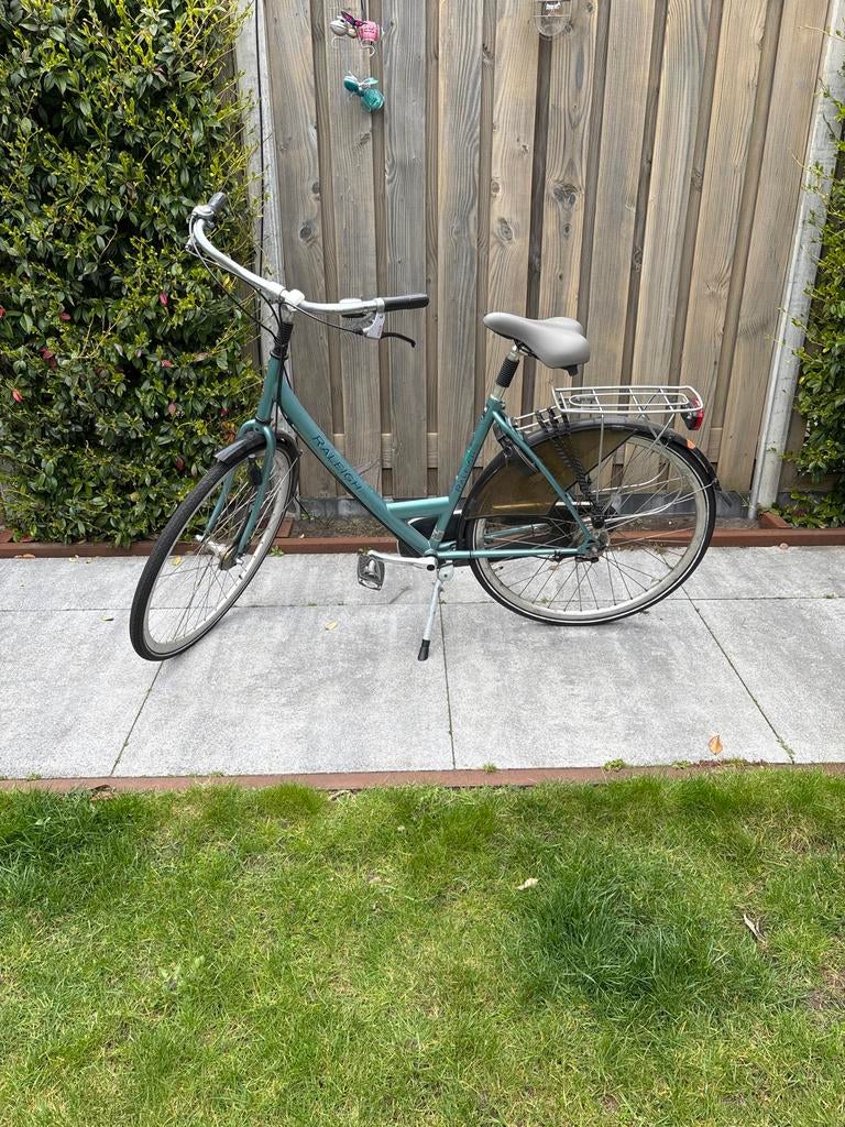 Gebruikte Raleigh fiets - 55 inch frame, alles werkt prima, Velgrem, Versnellingen, Ophalen, Overige merken