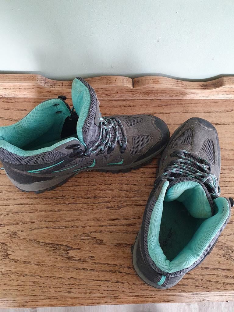 Wandelschoenen merk Hiker, Ophalen of Verzenden, Zo goed als nieuw, Schoenen