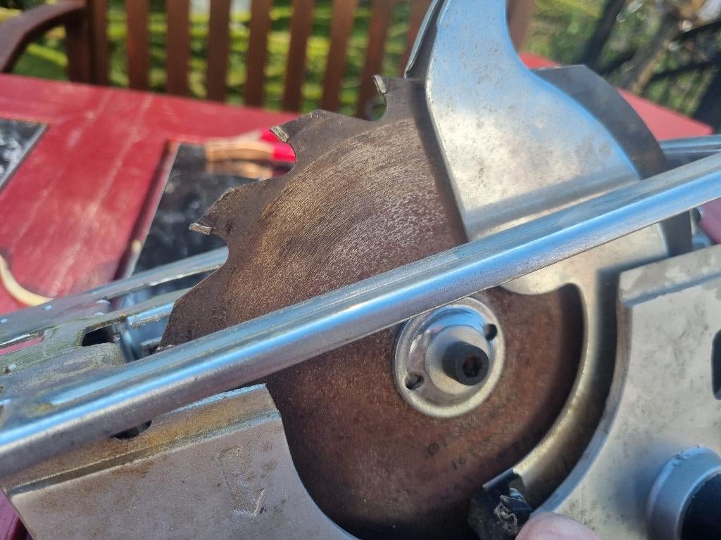 hand cirkelzaag te koop, Gebruikt, Cirkelzaag, 30 tot 70 mm, 1200 watt of meer