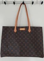 Louis Vuitton bruine Wilshire Monograam, Ophalen of Verzenden, Zo goed als nieuw, Bruin, Handtas