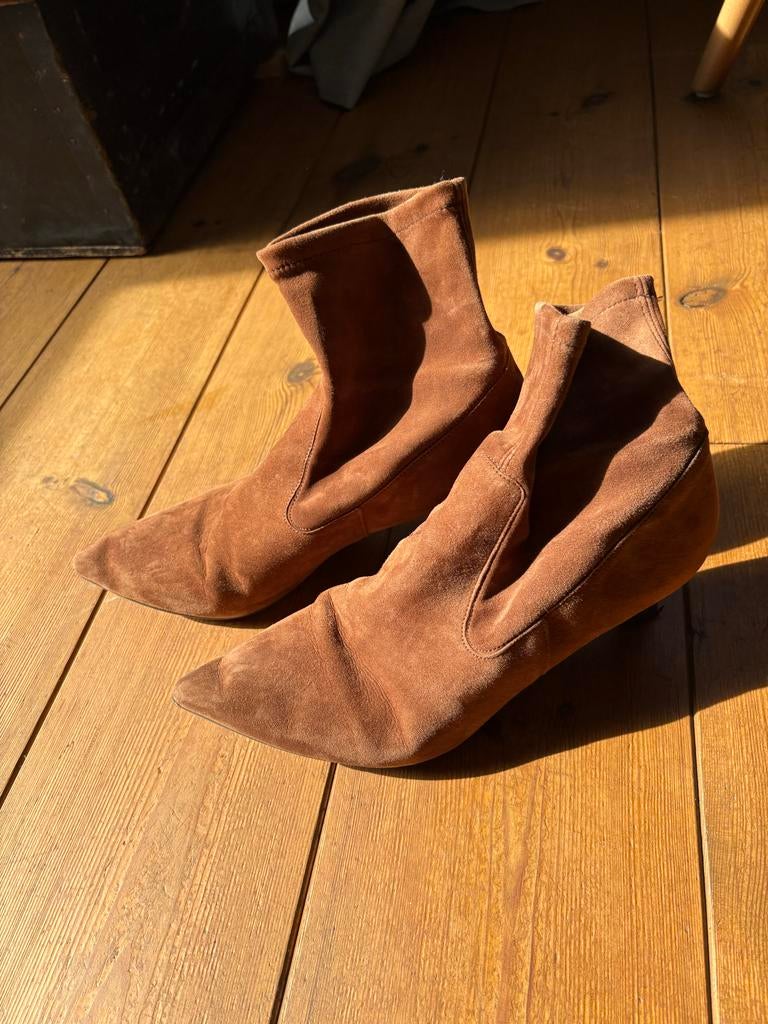 Peter Kaiser enkellaarsjes bruin maat 9, Kleding | Dames, Schoenen, Bruin, Lage of Enkellaarzen, Ophalen of Verzenden, Zo goed als nieuw