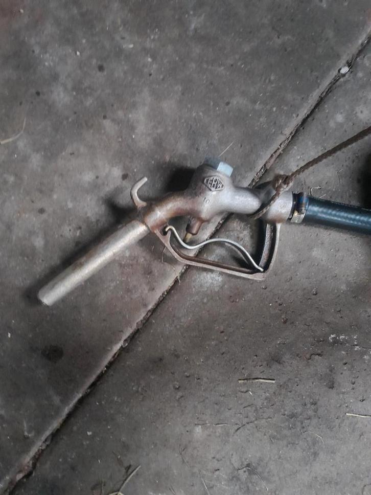 Dieselpomp Lowara met 5 meter slang en pistool, Doe-het-zelf en Verbouw, Overige Doe-het-zelf en Verbouw, Gebruikt, Ophalen of Verzenden