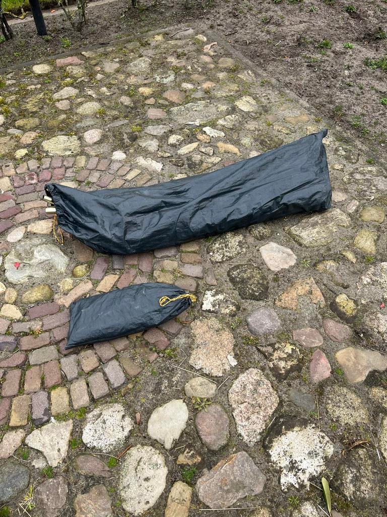 Blauw met beige tent, eurotrail vermont, Caravans en Kamperen, Ophalen, Zo goed als nieuw, Tot en met 5