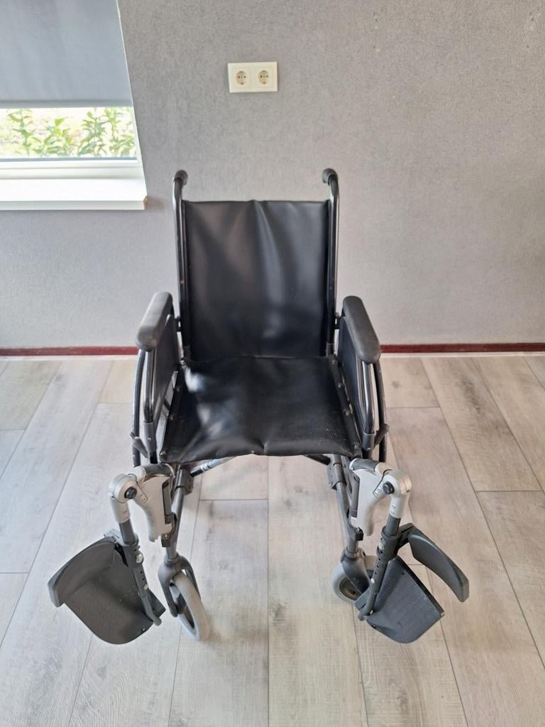 Goede en degelijke rolstoel, Ophalen, Duwrolstoel