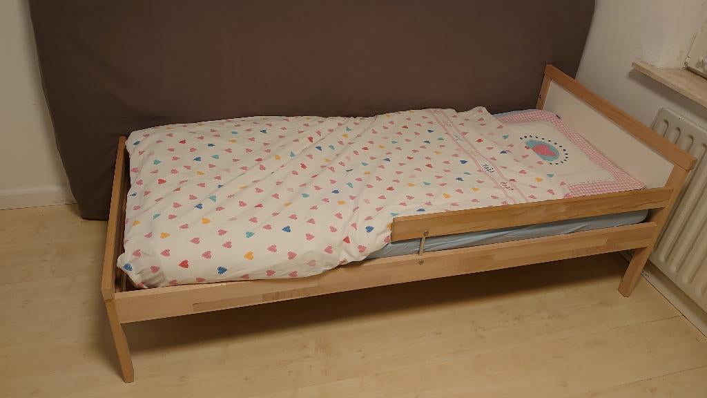 Peuter bed, 70 tot 85 cm, 140 tot 160 cm, Zo goed als nieuw, Ophalen