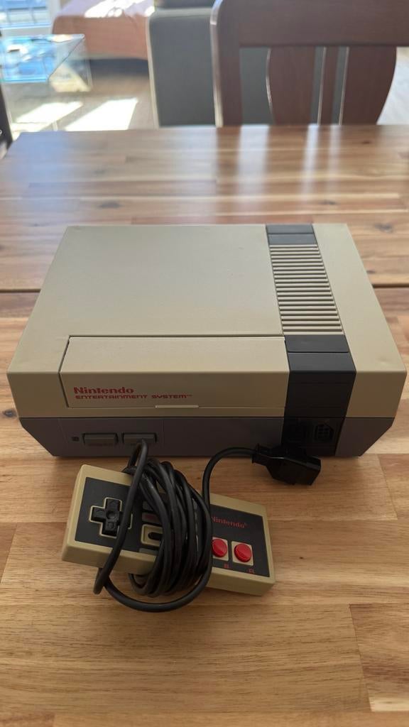 Nintendo NES console + 1 controller | Origineel, Ophalen of Verzenden, Gebruikt, Met 1 controller