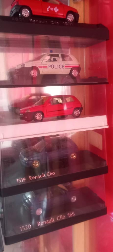 Renault clio div, Ophalen of Verzenden, Zo goed als nieuw, Solido