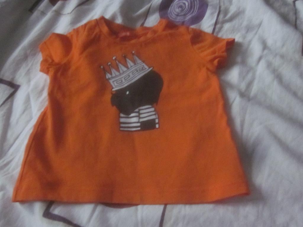 Nieuw oranje/wit/zwart shirtje Jip met kroontje Hema maat 74, Jongetje of Meisje, Nieuw, Ophalen of Verzenden, Hema