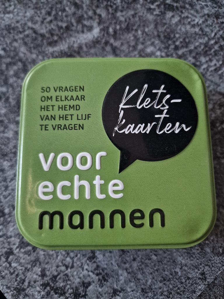 Klets-kaarten voor echte mannen, Ophalen, Zo goed als nieuw, Vijf spelers of meer, Image Books