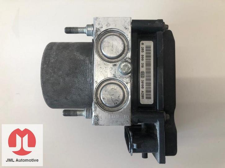 ABS POMP NISSAN MICRA, Auto-onderdelen, Remmen en Aandrijving, Gebruikt, Ophalen of Verzenden