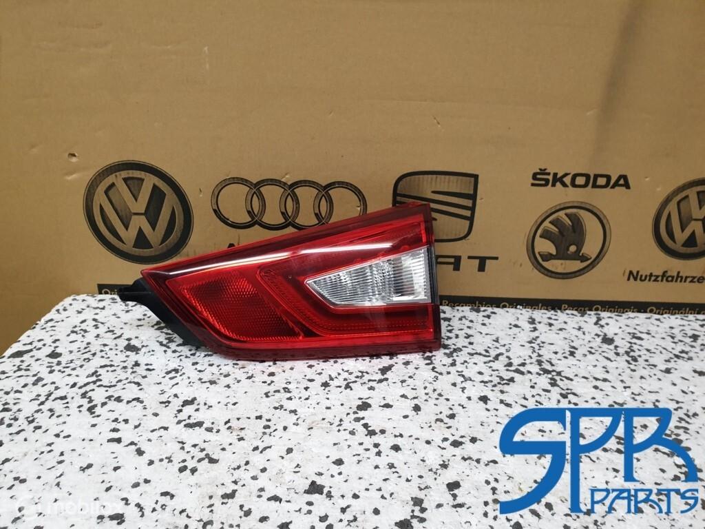 Achterlicht rechtsbinnen rechts Nissan Qashqai II 265504EA5A, Gebruikt, Ophalen of Verzenden, Nissan, Nissan