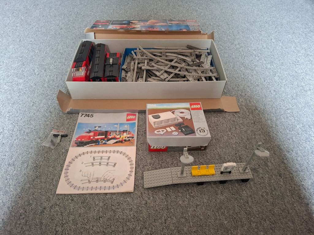Lego TGV 7745 met boekjes en 12V transformator, Kinderen en Baby's, Speelgoed | Duplo en Lego, Gebruikt, Overige thema's, Lego