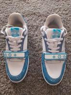 Schoenen louis vuiton 43, Kleding | Heren, Schoenen, Overige kleuren, Ophalen of Verzenden, Louis Vuitton, Sneakers of Gympen