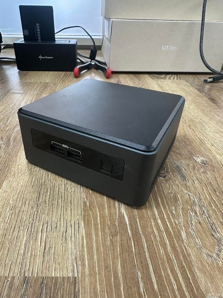 Intel NUC Mini-PC (i3-7100U) – Compact, Stil & Krachtig!, Computers en Software, Desktop Pc's, Ophalen of Verzenden, Zo goed als nieuw