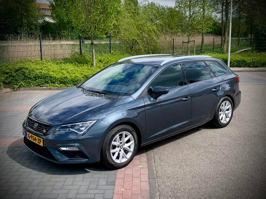 Seat Leon ST FR Ultimate Edition 1.5 TSI 150PK DSG (7) 2020, Auto's, Seat, Stof, 1498 cc, Zwart, 4 cilinders