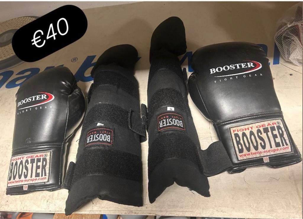 Kickboks Set – Handschoenen + Scheenbeschermers, Maat XS of kleiner, Ophalen of Verzenden, Zo goed als nieuw, Overige